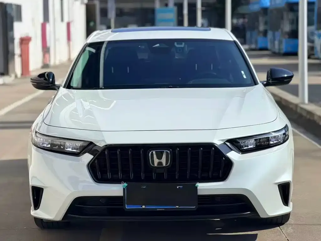 Honda Inspire — фото 2