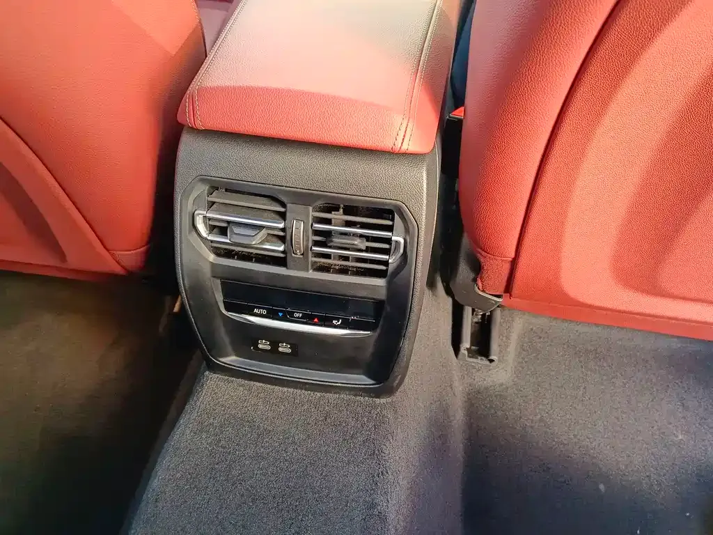 BMW 3 Series — фото 10