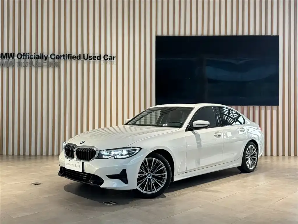 BMW 3 Series — фото 1