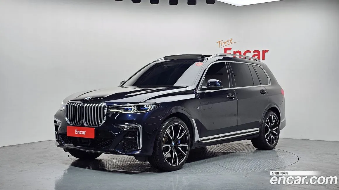 BMW X7 — фото 1