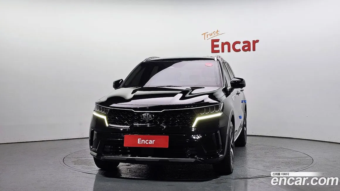Kia Sorento — фото 10