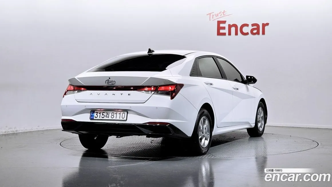 Hyundai AVANTE — фото 9