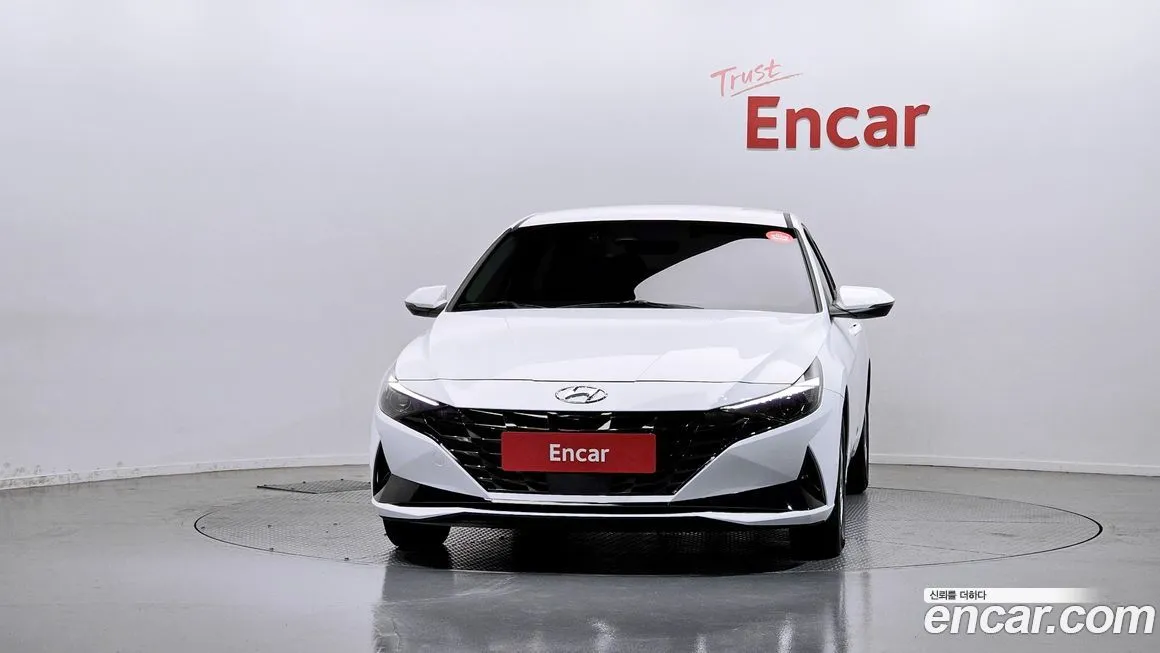 Hyundai AVANTE — фото 8