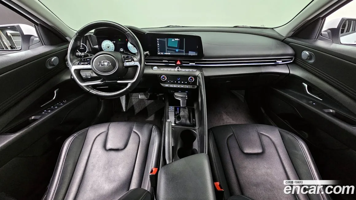 Hyundai AVANTE — фото 7