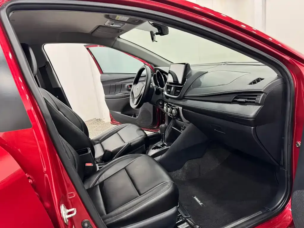 Toyota Yaris L 2021 из CN, фото 5