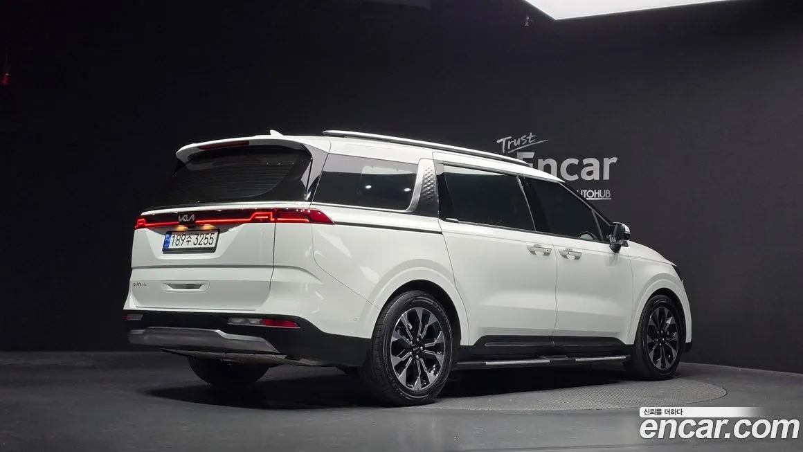 Kia Carnival 2023 из KR, фото 2