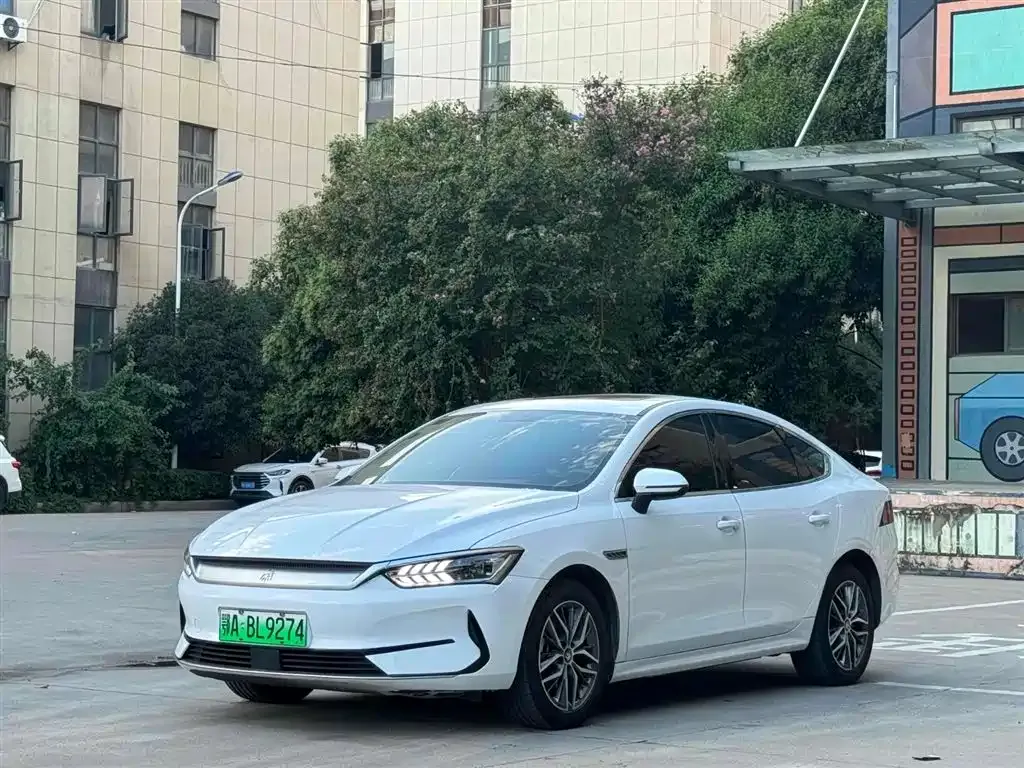 BYD Qin PLUS — фото 1