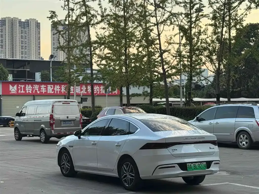 BYD Qin PLUS — фото 4