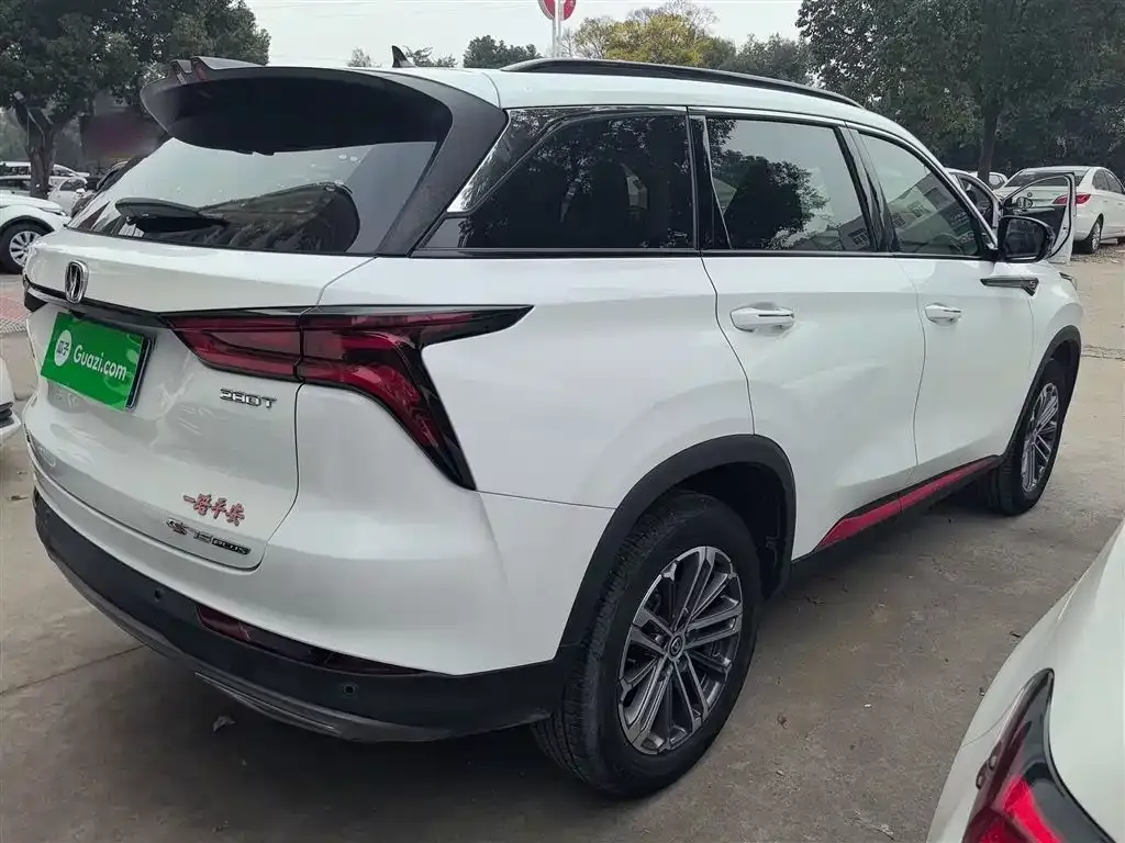 Changan CS75PLUS — фото 8