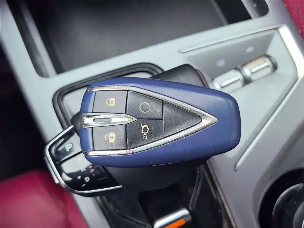 Changan CS75PLUS — фото 2
