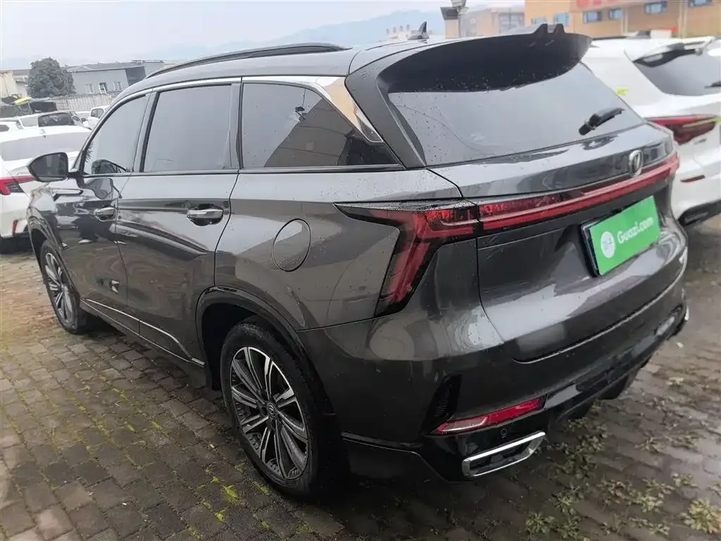 Changan CS75PLUS — фото 9