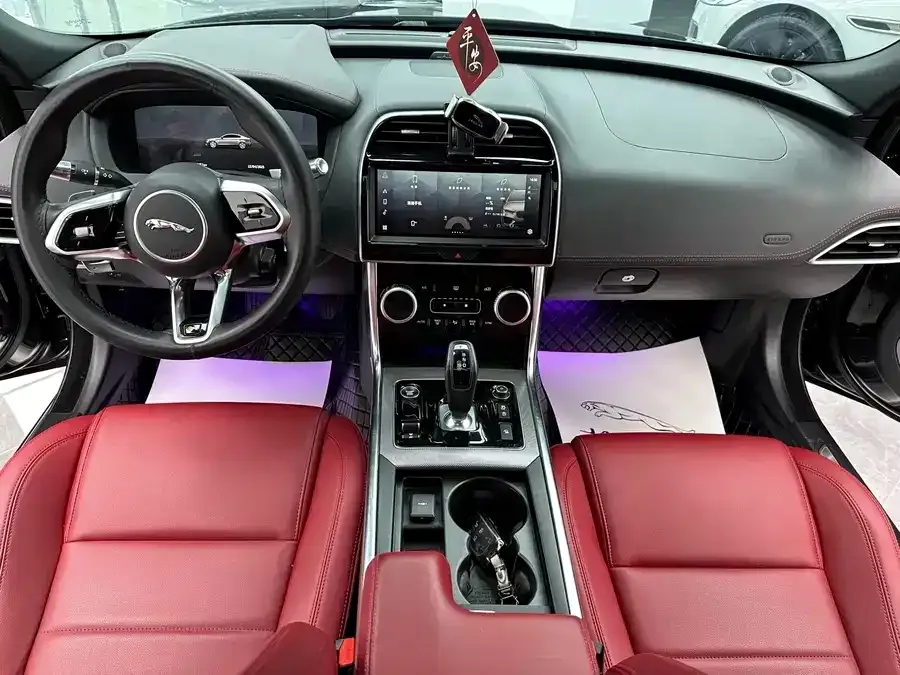 Jaguar XEL 2022 из CN, фото 7