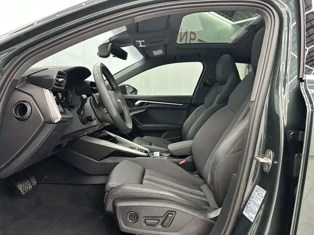 Audi A3 2022 из CN, фото 3