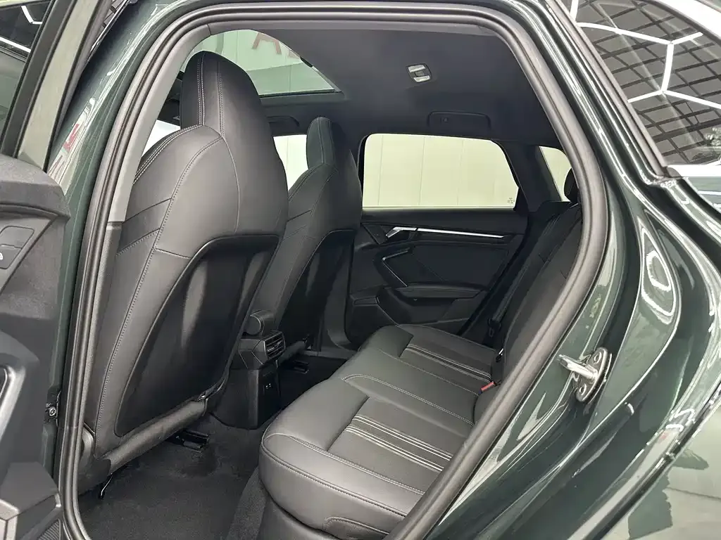 Audi A3 2022 из CN, фото 8