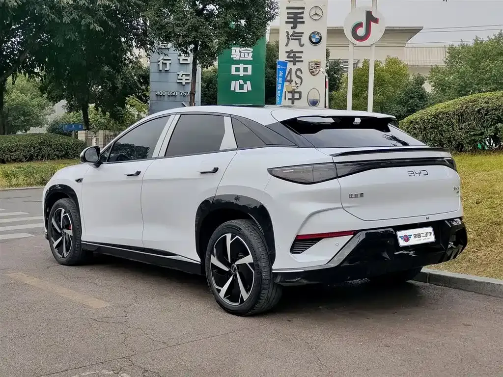 BYD Seal 07 EV — фото 10