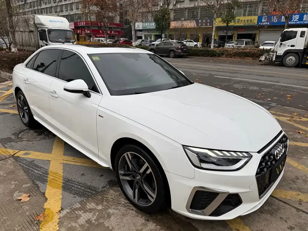 Audi A4L 2021 из CN, фото 10