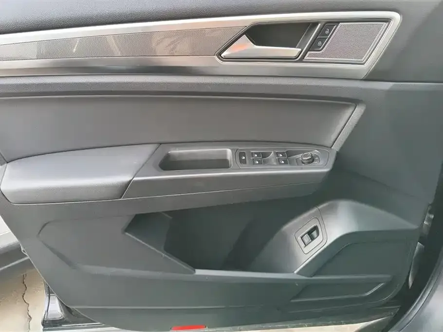 Volkswagen Teramont 2021 из CN, фото 7