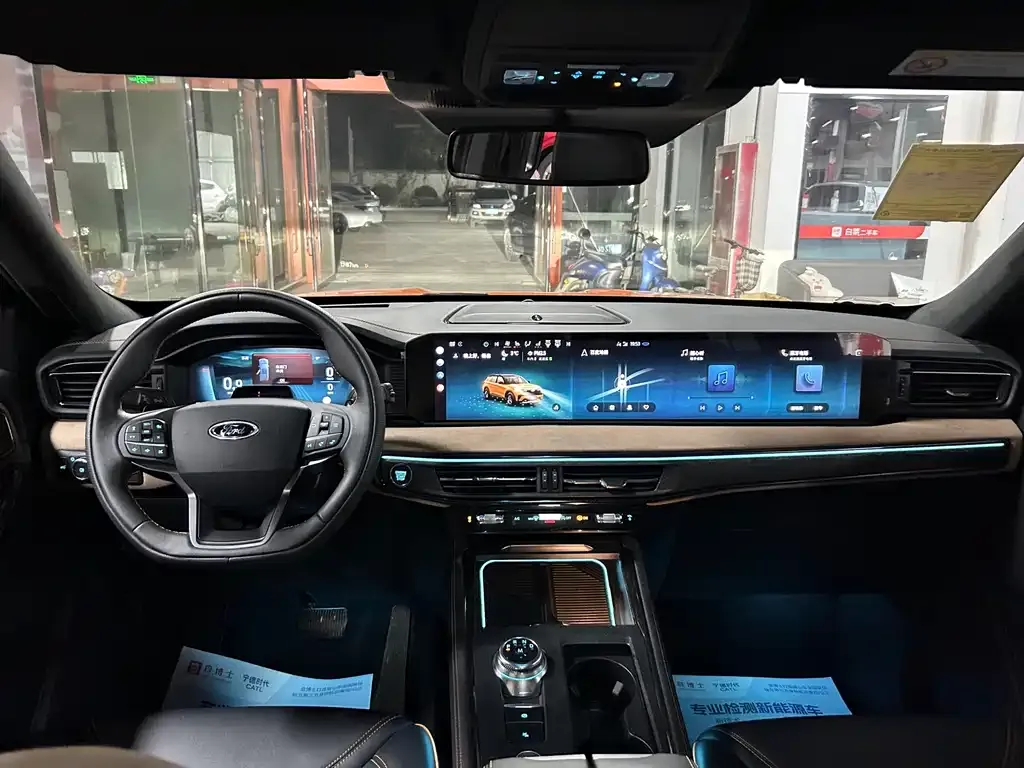 Ford Explorer 2024 из CN, фото 10