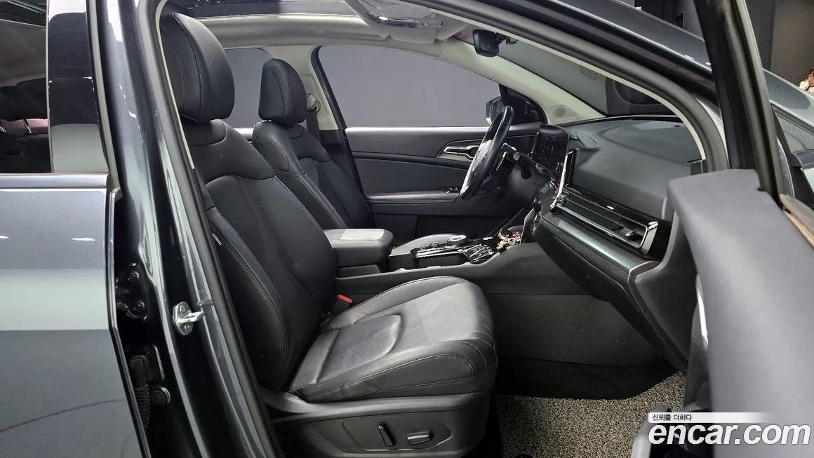 Kia Sportage — фото 10