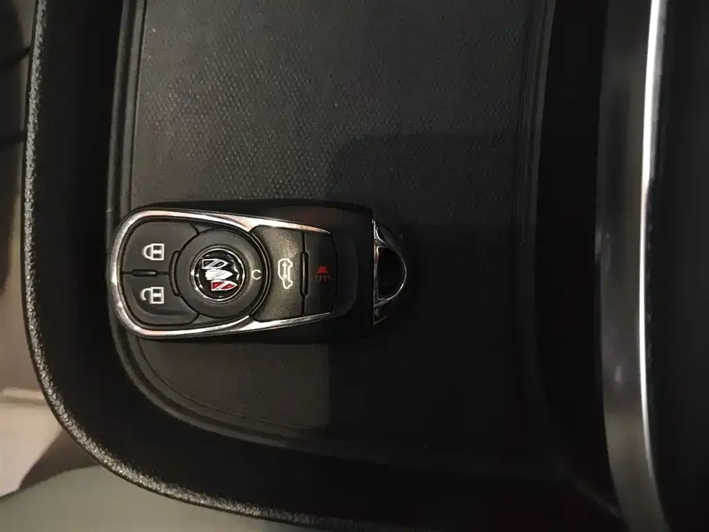 Buick GL8 2022 из CN, фото 5