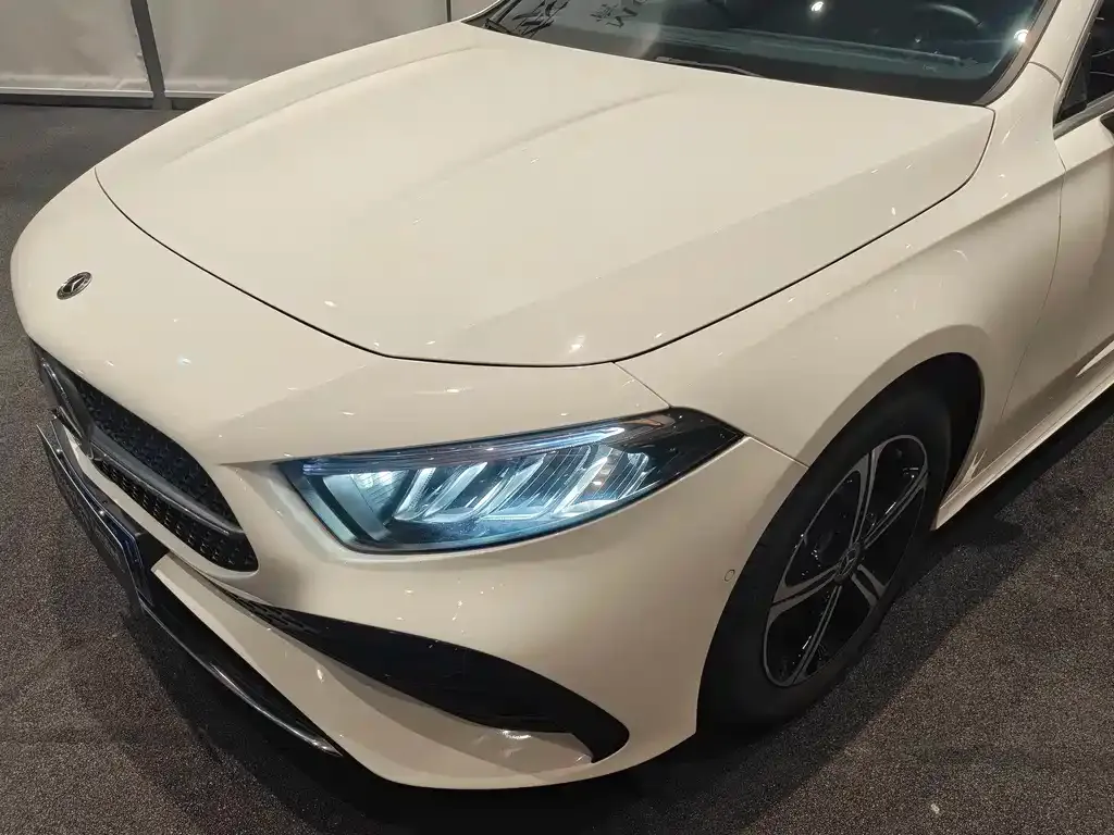 Mercedes-Benz A-Class 2023 из CN, фото 3