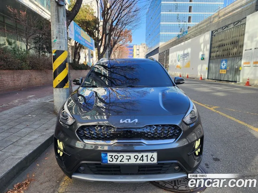 Kia Niro — фото 1