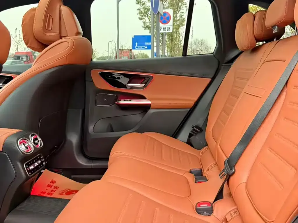 Mercedes-Benz GLC 2024 из CN, фото 2