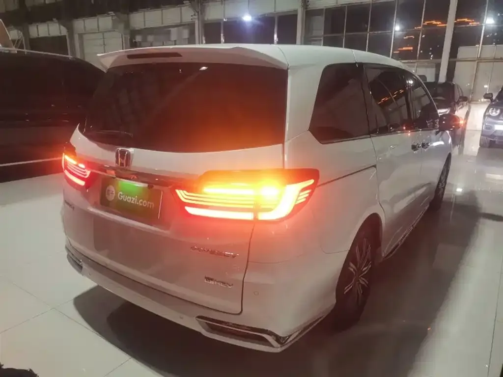Honda Odyssey 2024 из CN, фото 8