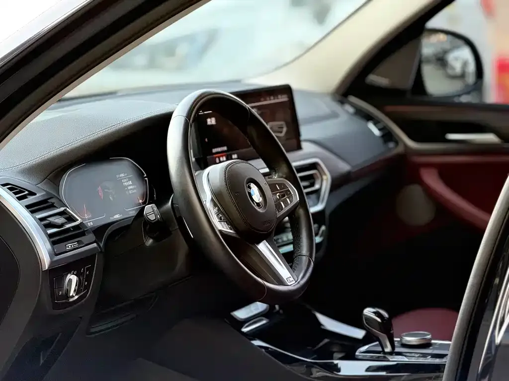 BMW X3 2024 из CN, фото 2