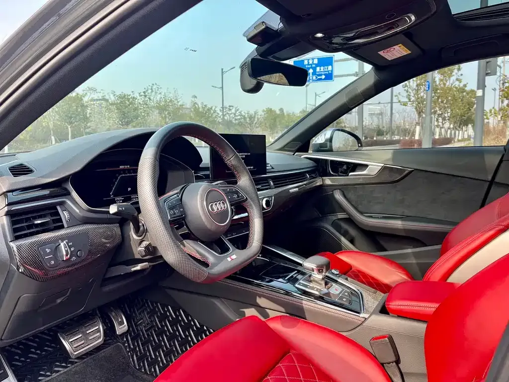 Audi S4 2023 из CN, фото 6