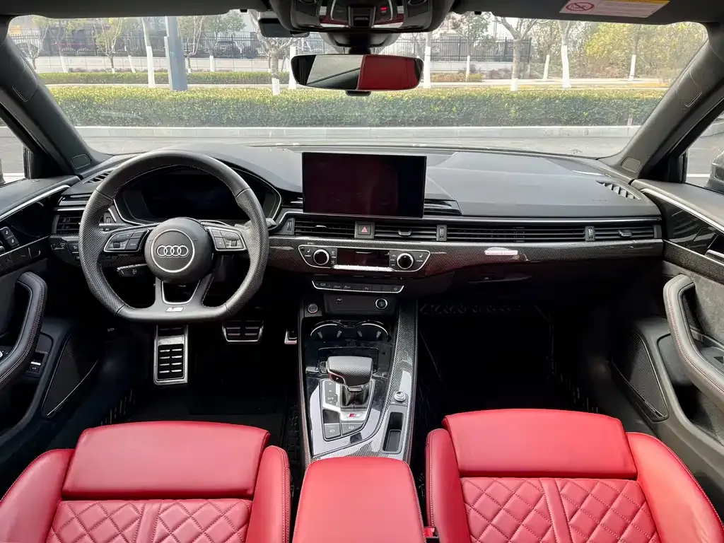 Audi S4 2023 из CN, фото 5