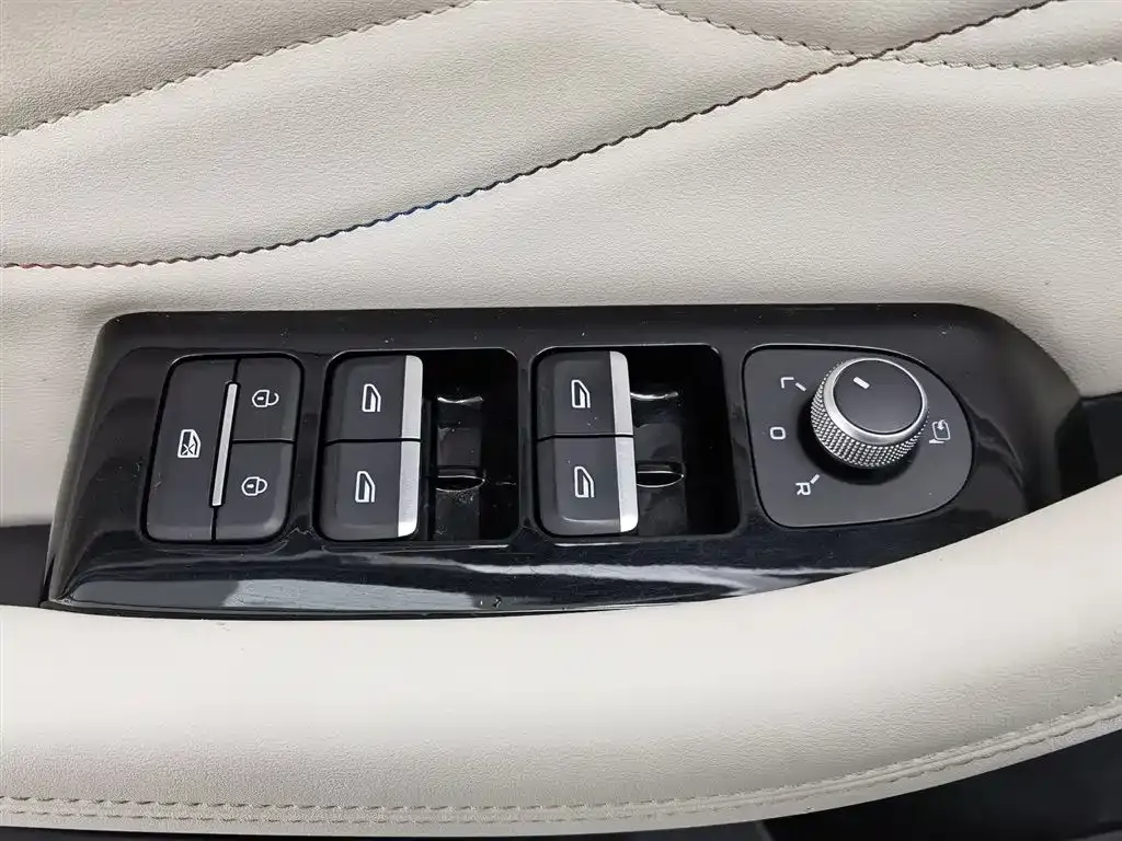 Geely Xingyue L 2022 из CN, фото 7