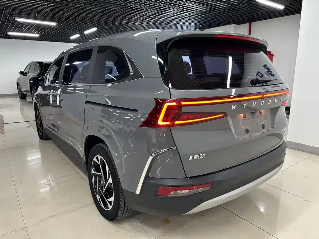 Hyundai Custo — фото 7