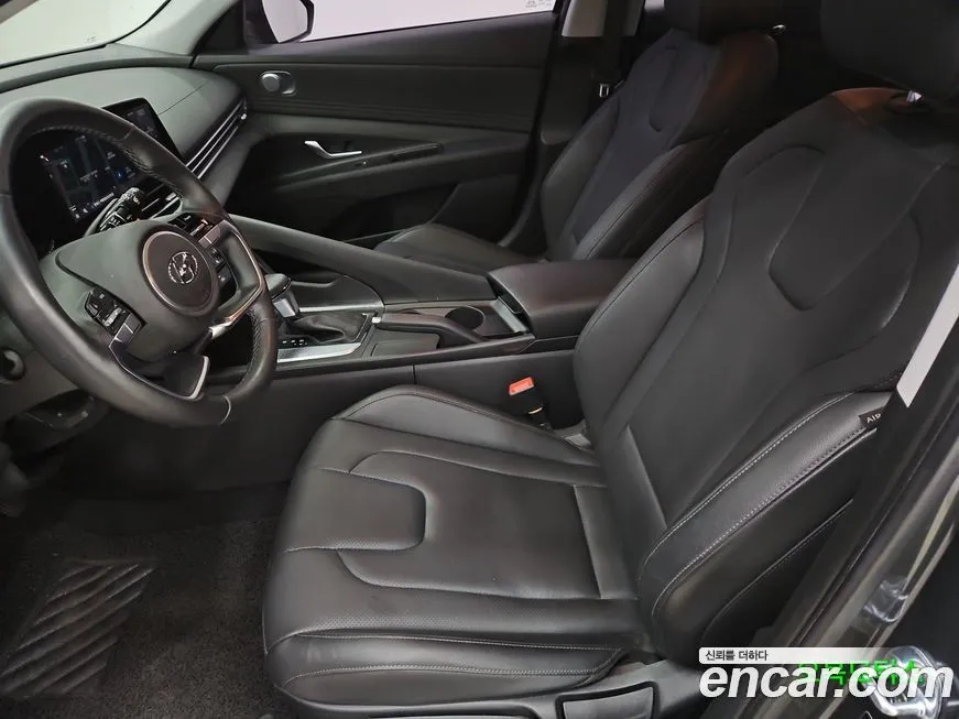 Hyundai AVANTE 2021 из KR, фото 3