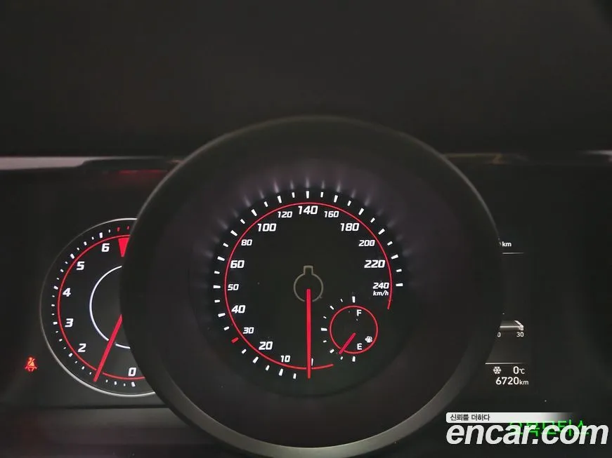 Hyundai AVANTE 2021 из KR, фото 4
