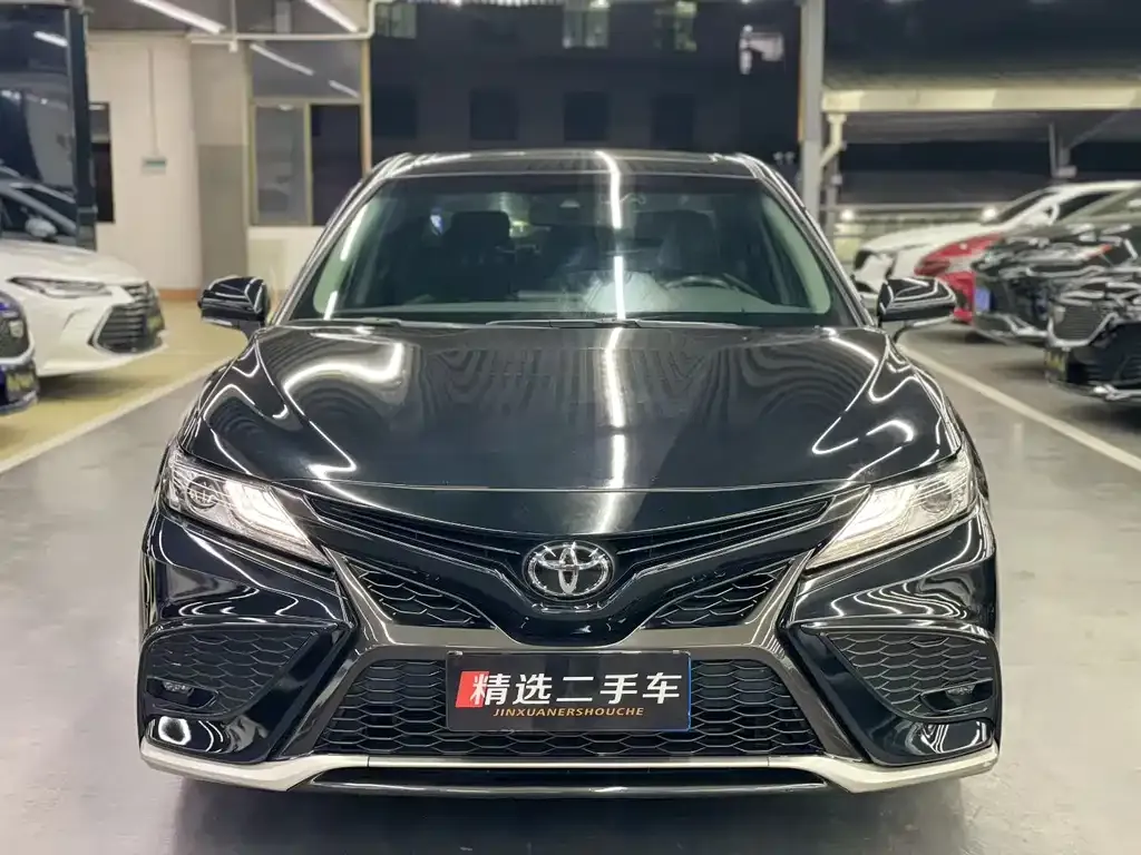Toyota Camry 2022 из CN, фото 8
