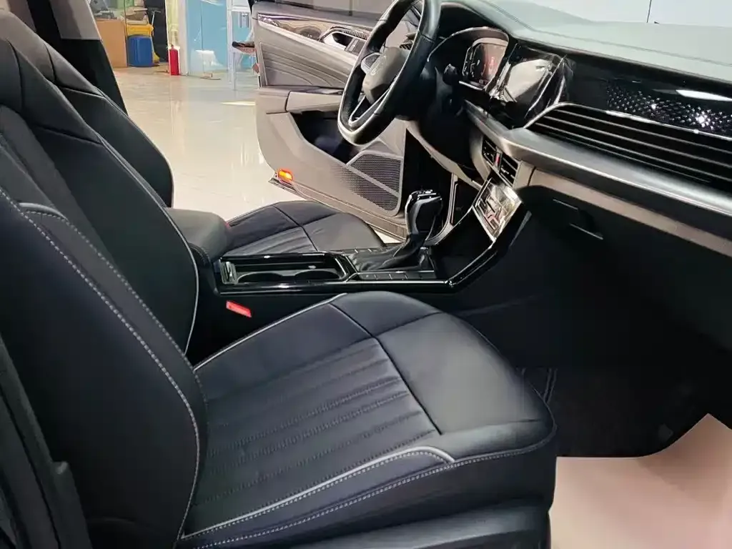 Volkswagen Passat — фото 4