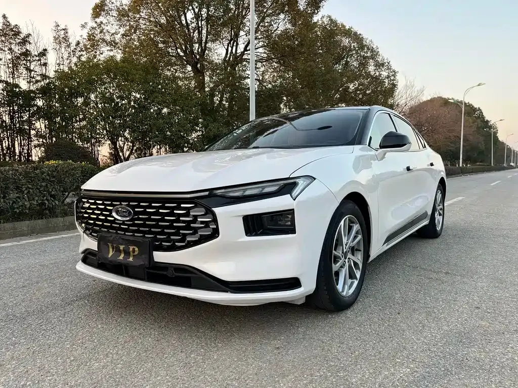 Ford Mondeo 2022 из CN, фото 1