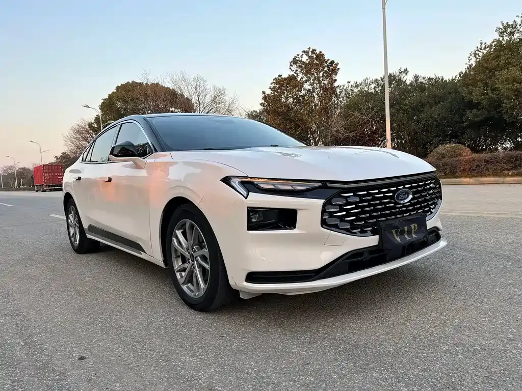 Ford Mondeo 2022 из CN, фото 3