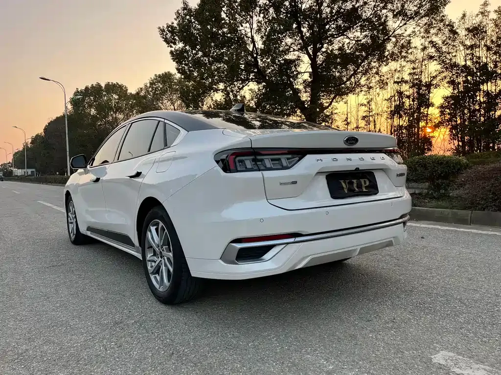 Ford Mondeo 2022 из CN, фото 9