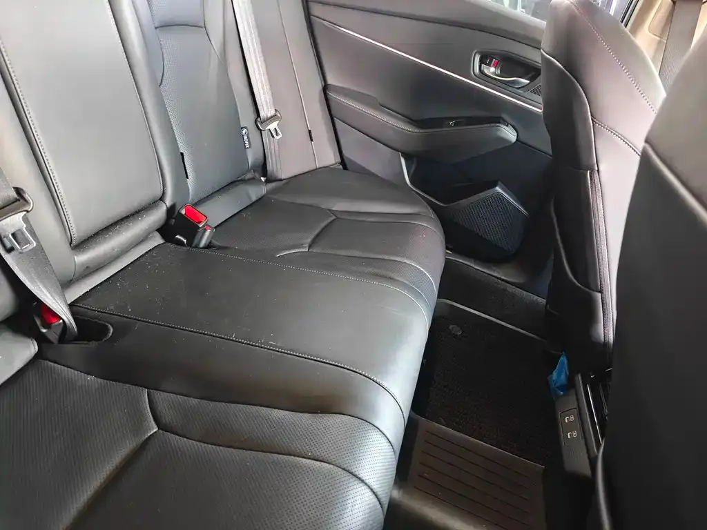 Honda Accord — фото 8