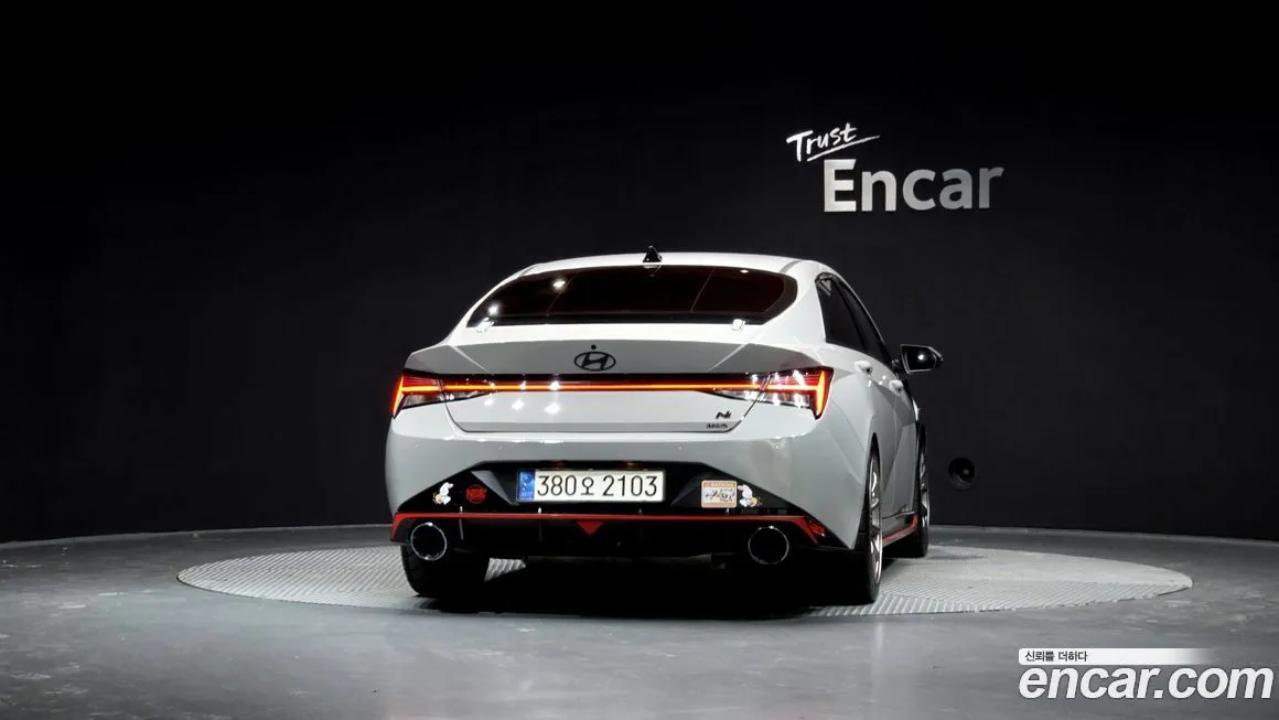 Hyundai AVANTE — фото 2