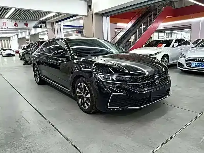 Volkswagen Passat 2022 из CN, фото 6