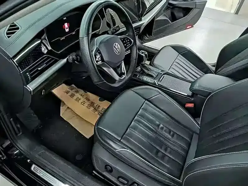 Volkswagen Passat 2022 из CN, фото 3