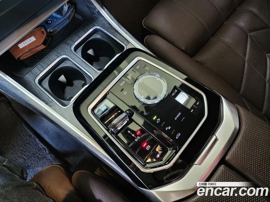 BMW 7-Series 2023 из KR, фото 10