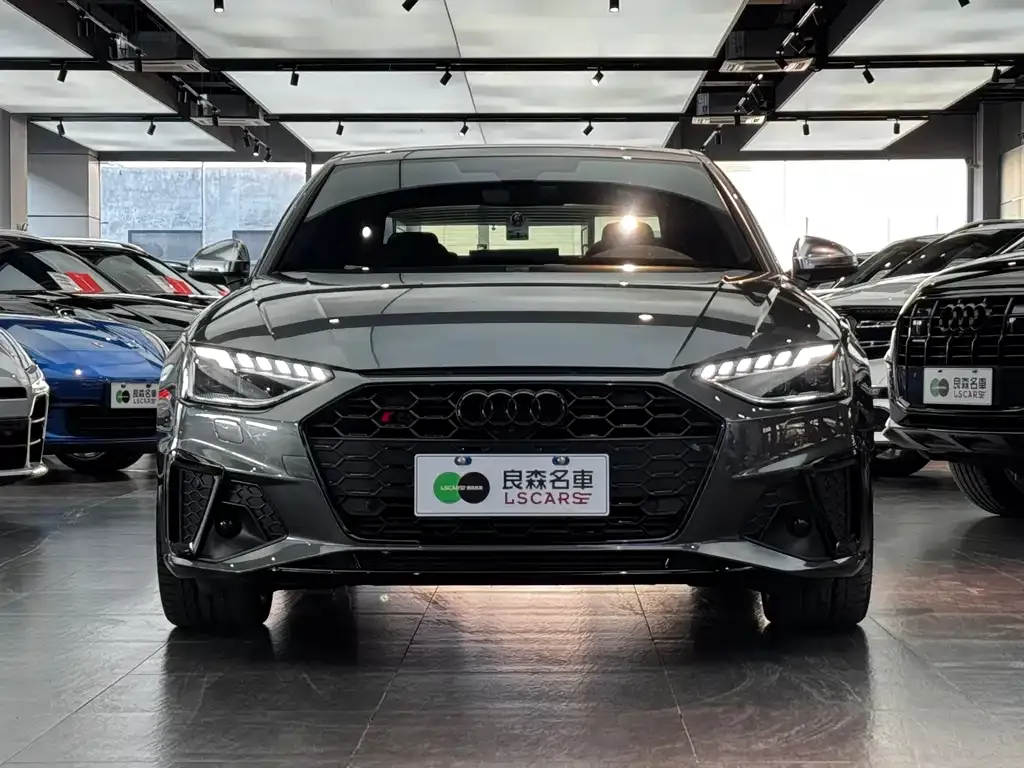 Audi S4 2024 из CN, фото 2