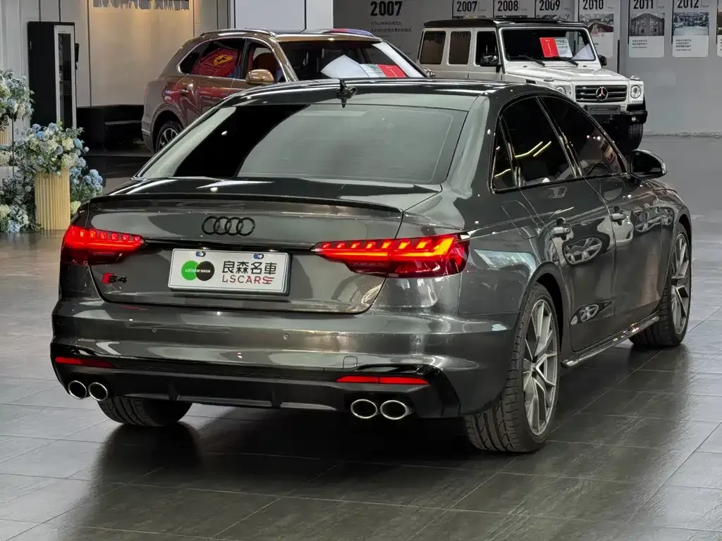 Audi S4 2024 из CN, фото 7