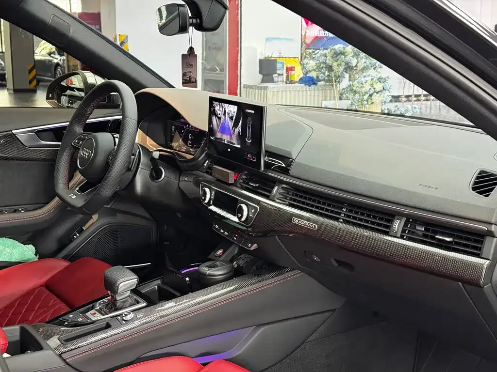 Audi S4 2024 из CN, фото 4