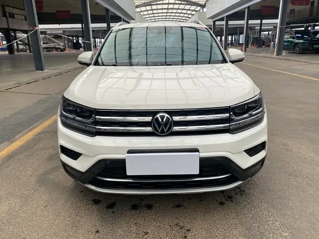 Volkswagen Tharu — фото 4