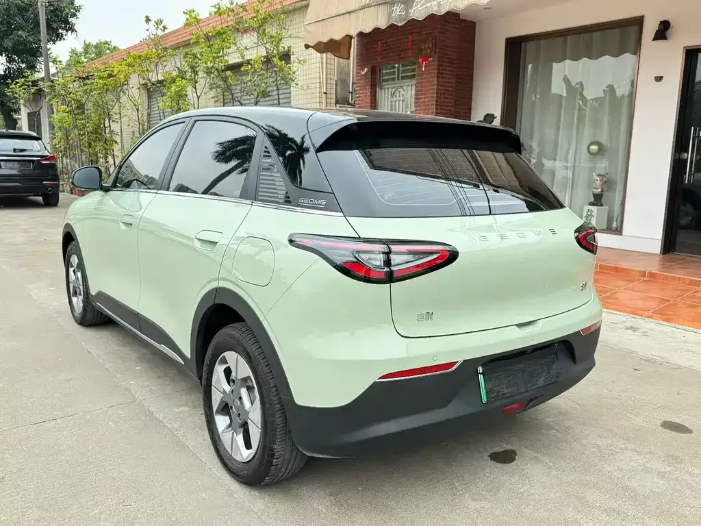 Geely Starburst — фото 7